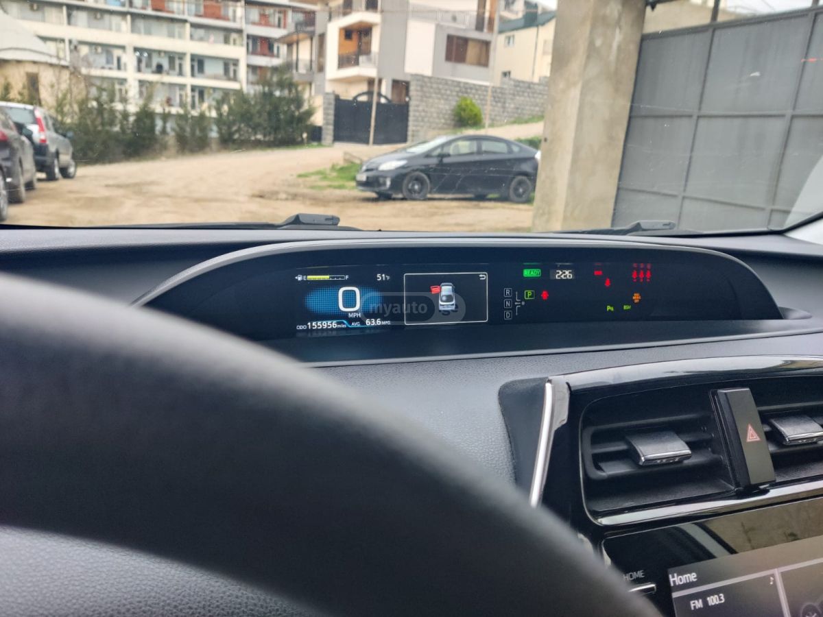 Toyota Prius - фото 11