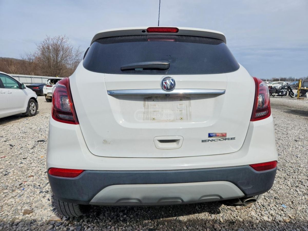 Buick Encore - фото 6