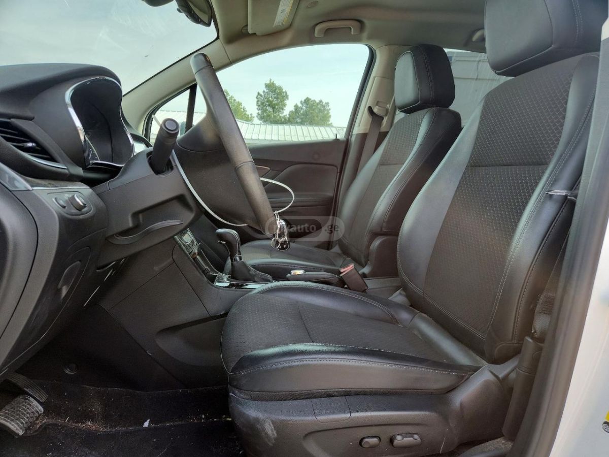 Buick Encore - фото 7
