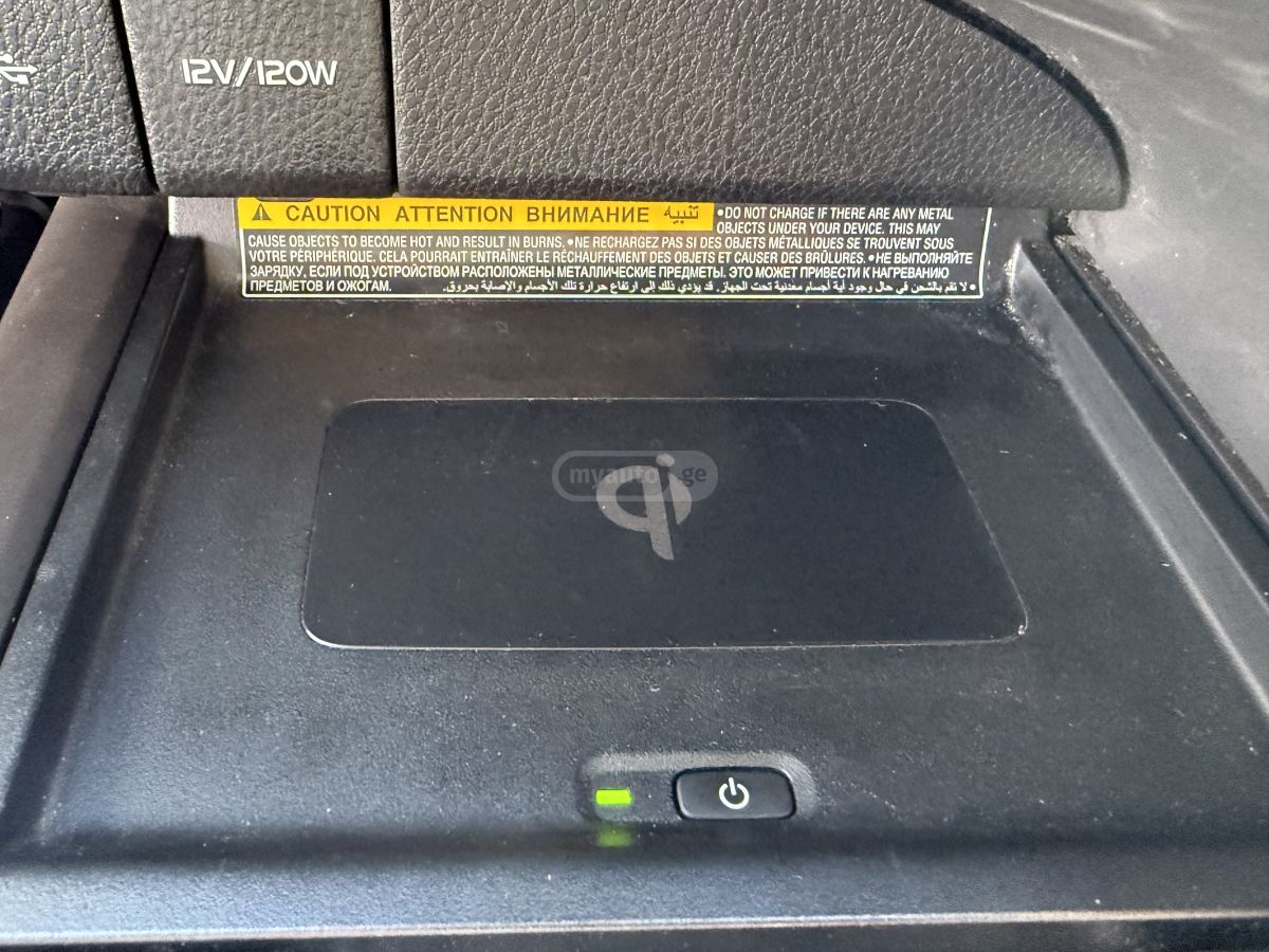 Toyota Camry - фото 6