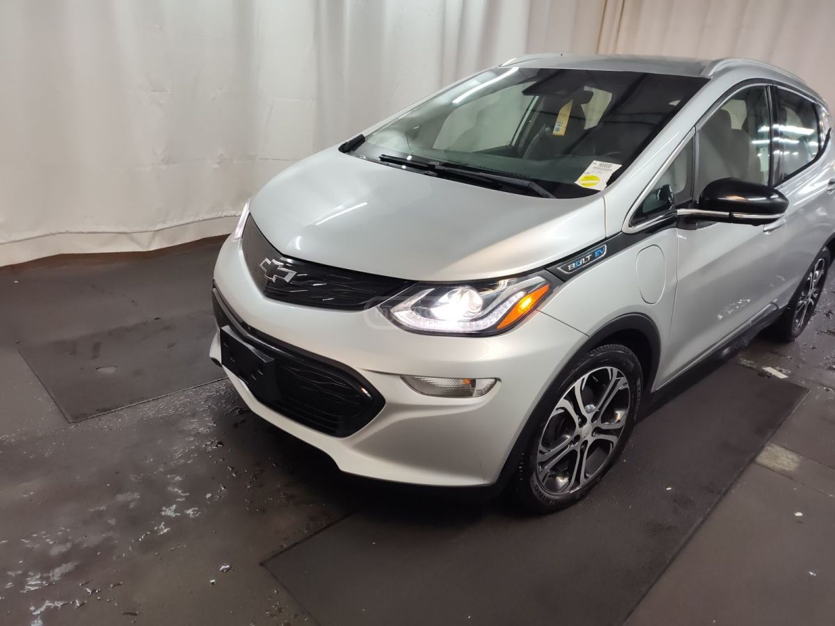 Chevrolet Bolt EV - фото 2