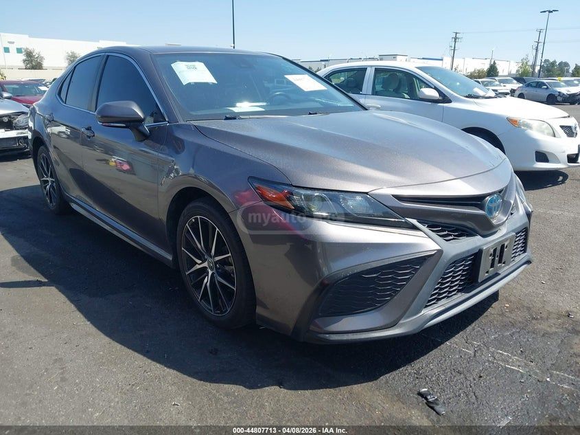 Toyota Camry - фото 7