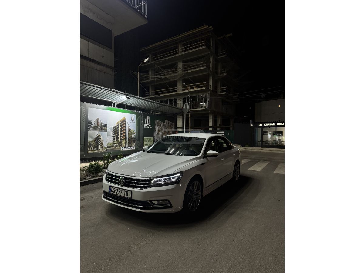 Volkswagen Passat - фото 2