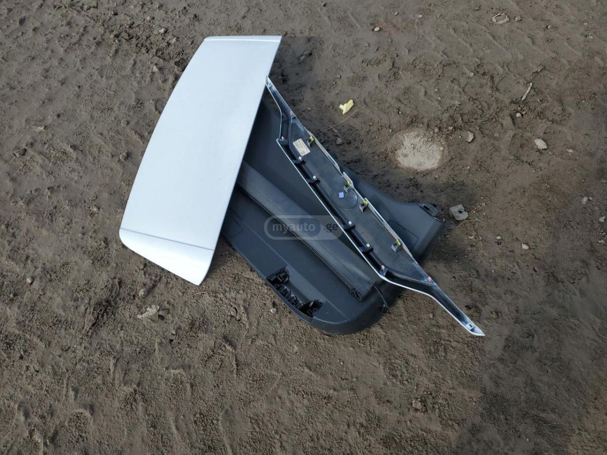 Toyota XLE 4dr All Wheel Drive Automa — миниатюра 13