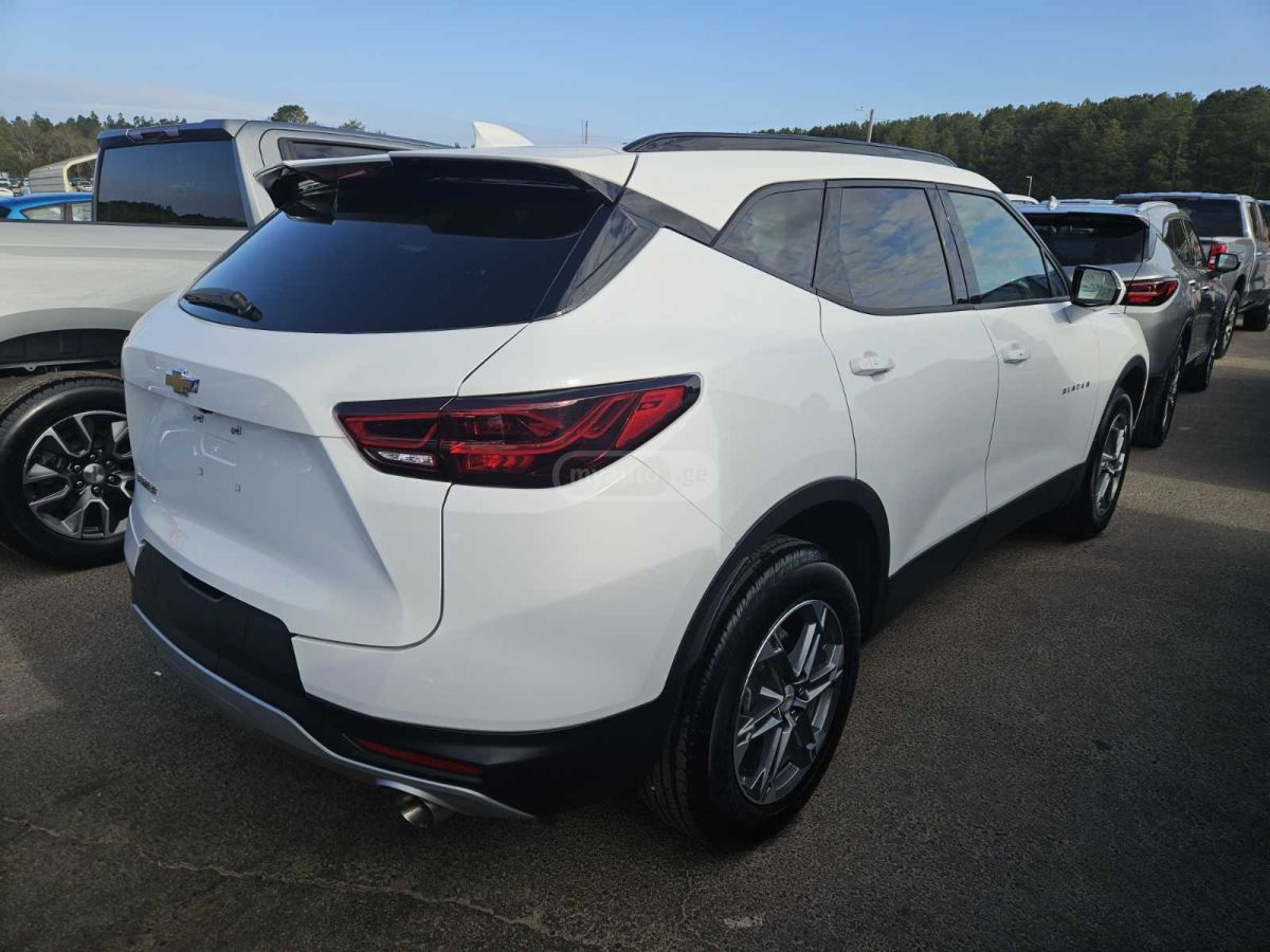 Chevrolet Blazer - фото 4