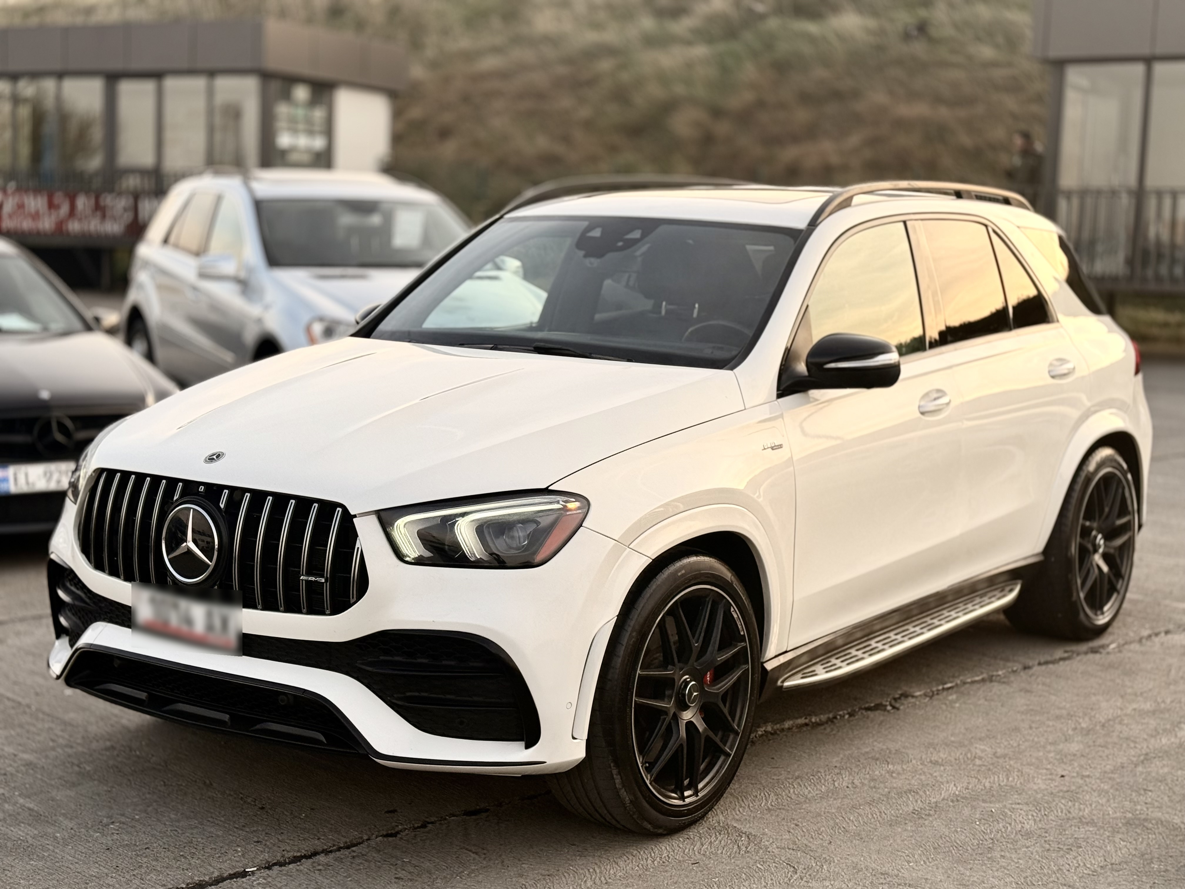 Mercedes-Benz GLE 53 - фото 1