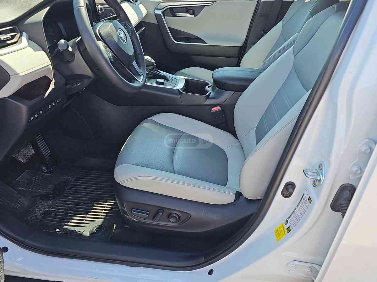 Toyota Toyota RAV4 — миниатюра 10