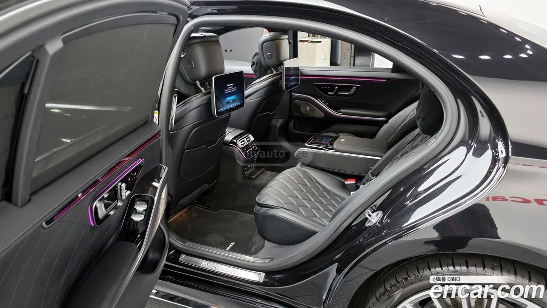 Mercedes-Benz 600 2023 — миниатюра 11