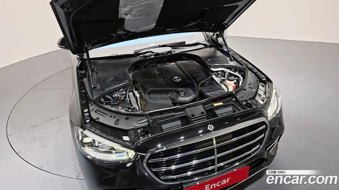 Mercedes-Benz 600 2023 — миниатюра 6