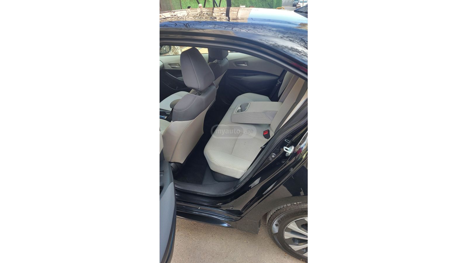 Toyota Corolla - фото 4