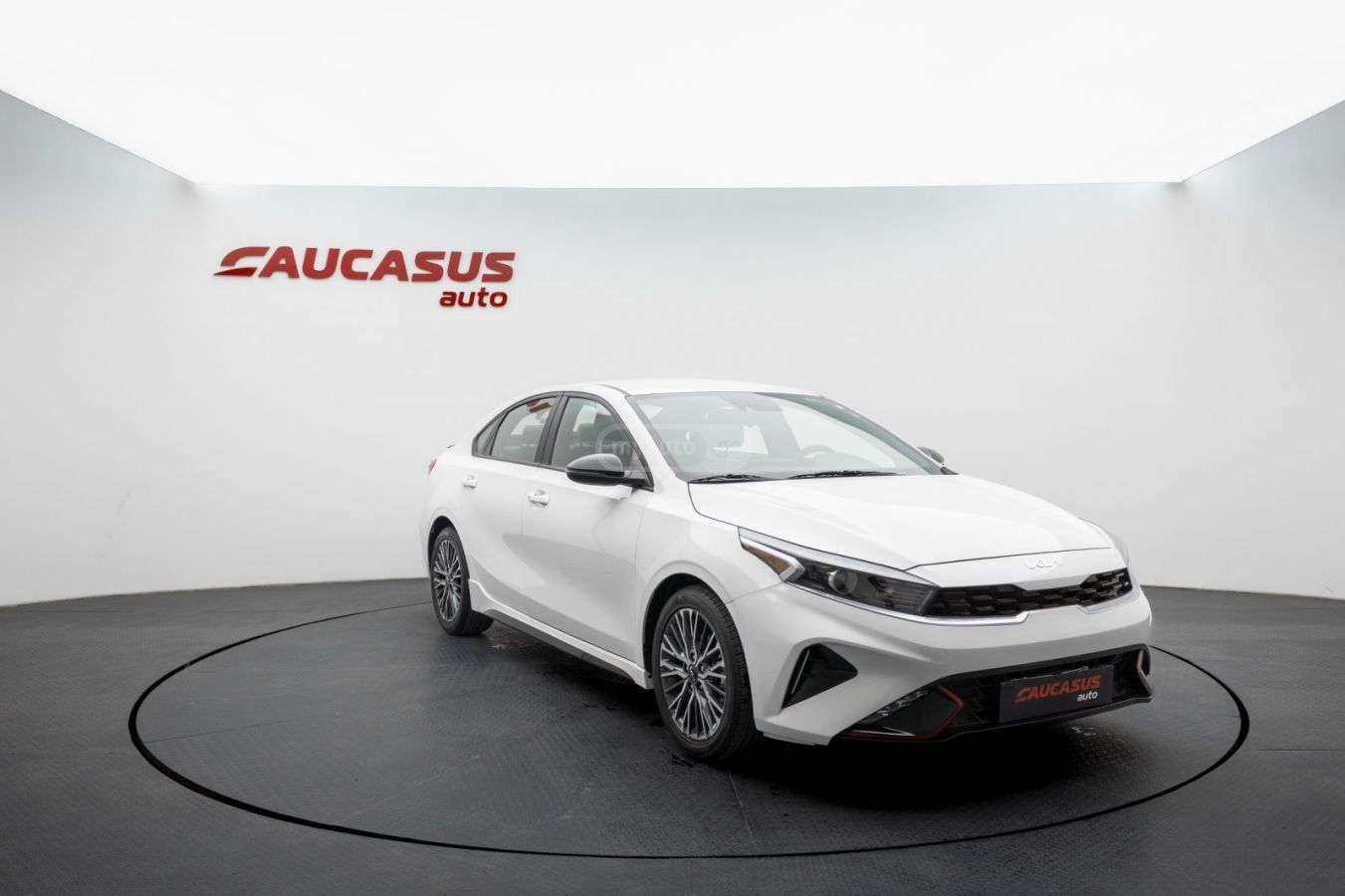 Kia GTline — миниатюра 1