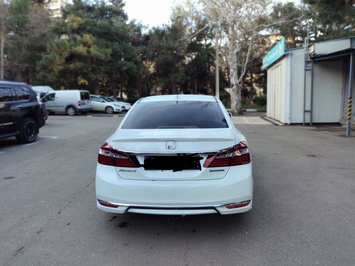Honda Accord - фото 2