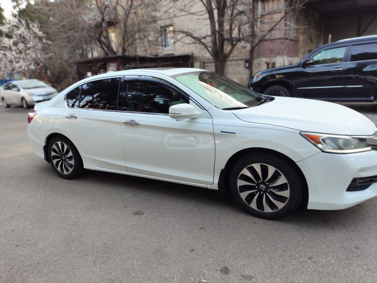 Honda Accord - фото 4