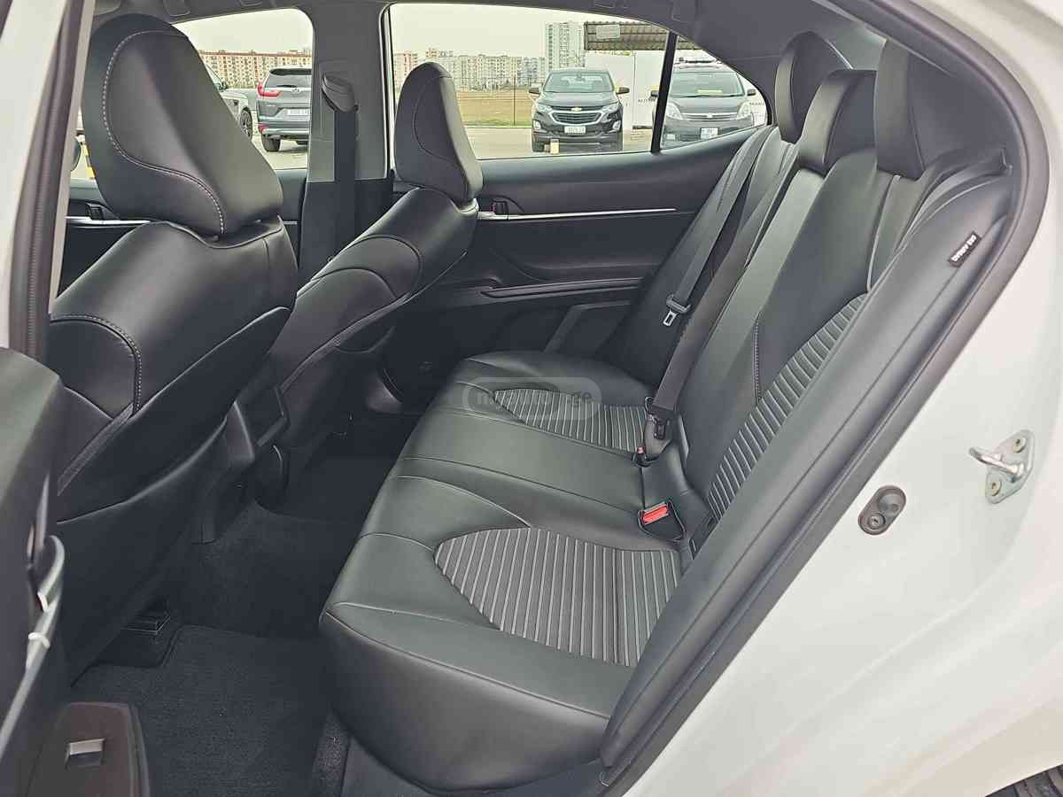 Toyota Toyota Camry — миниатюра 7