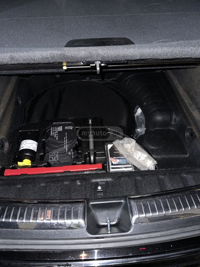 Mercedes-Benz Coupe centris — миниатюра 7