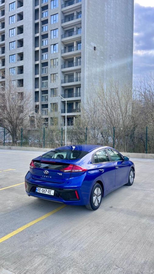 Hyundai Ioniq - фото 3
