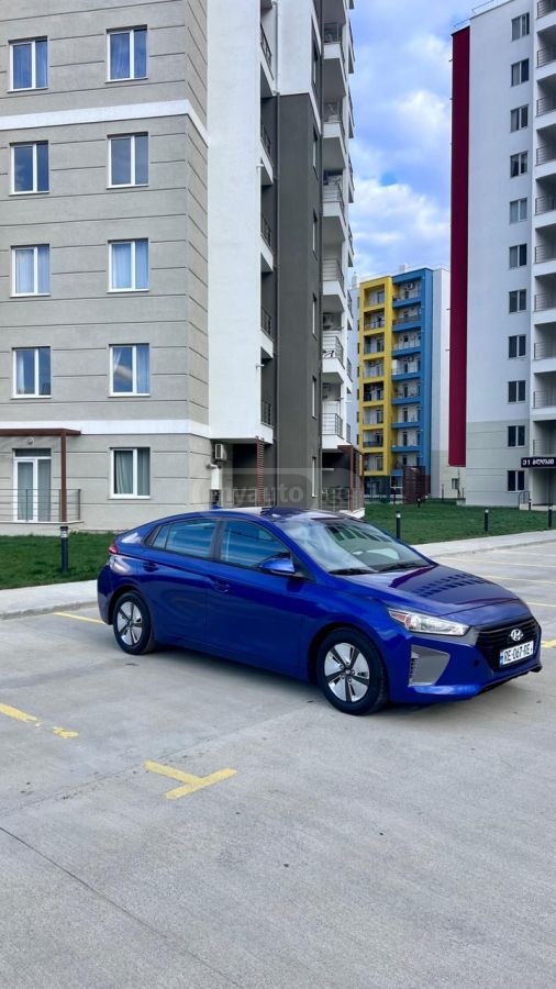 Hyundai Ioniq - фото 4