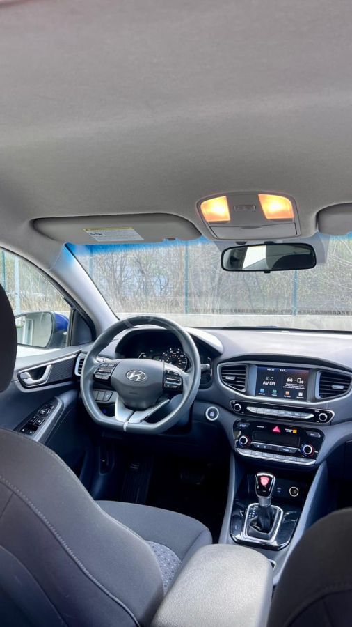 Hyundai Ioniq - фото 7