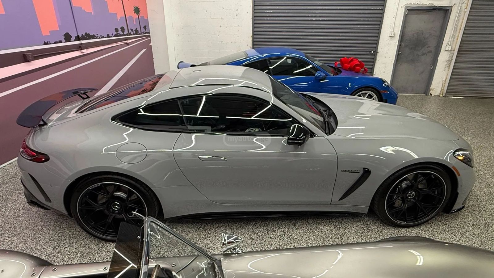 Mercedes-Benz AMG GT 63 - фото 11