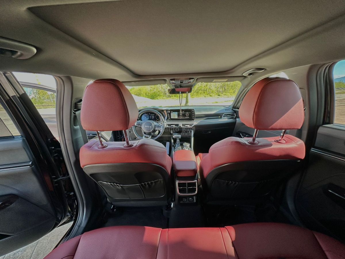 Kia K5 - фото 13