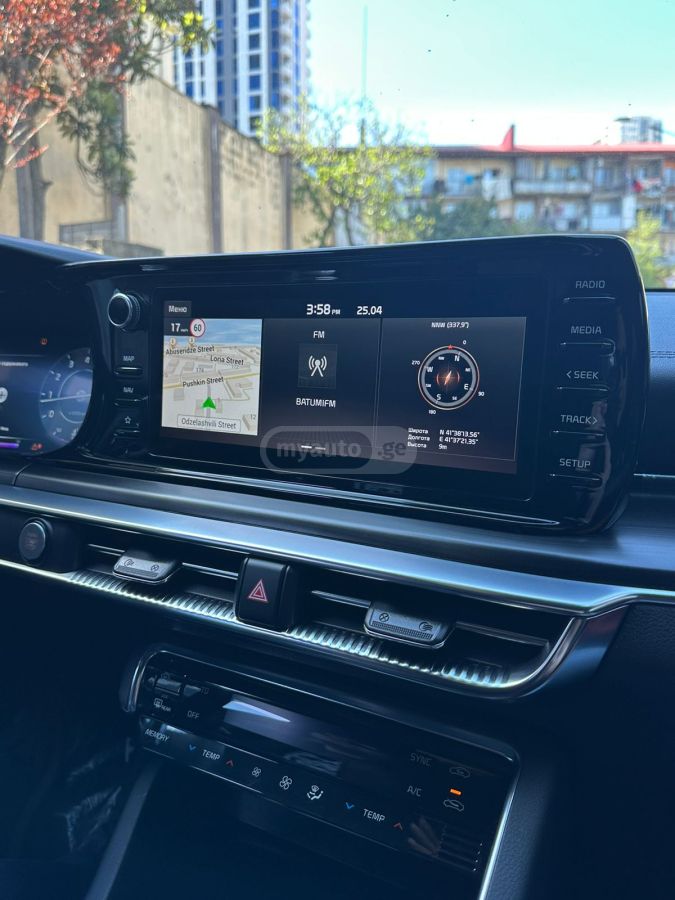 Kia K5 - фото 14