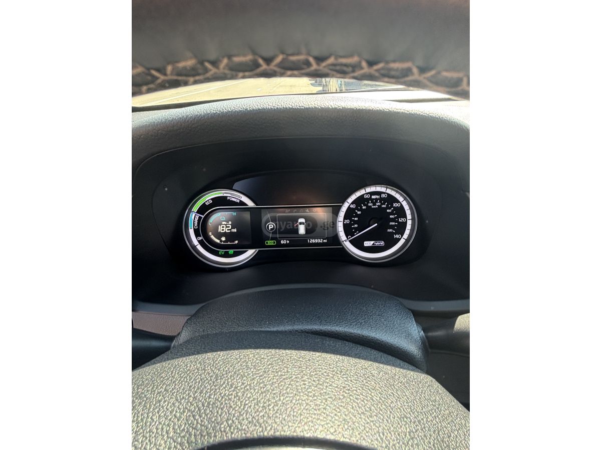 Kia Niro - фото 8