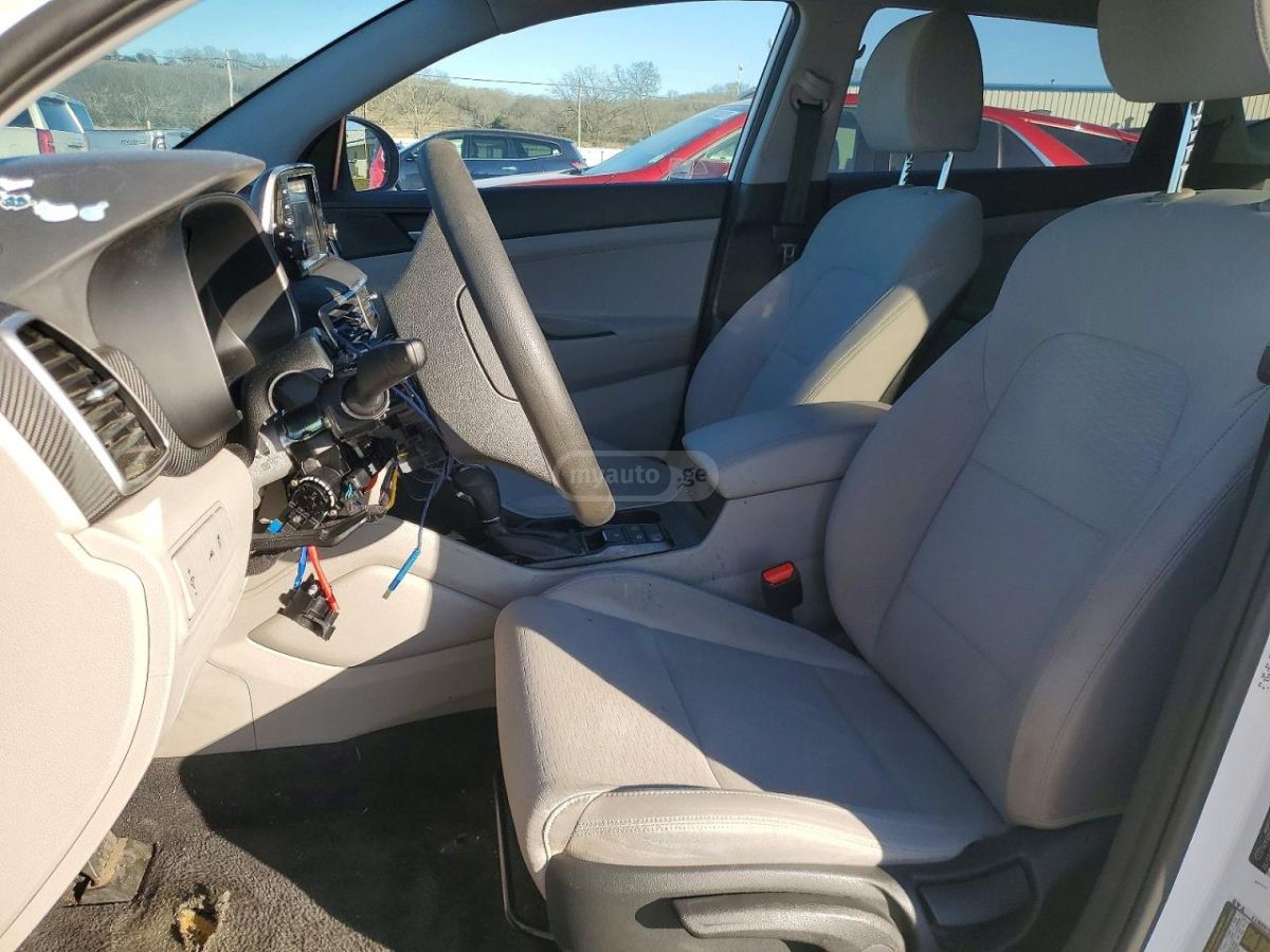 Hyundai Tucson - фото 7