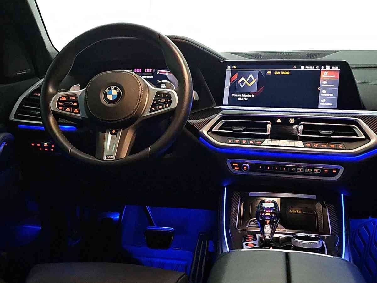 BMW X5 - фото 6