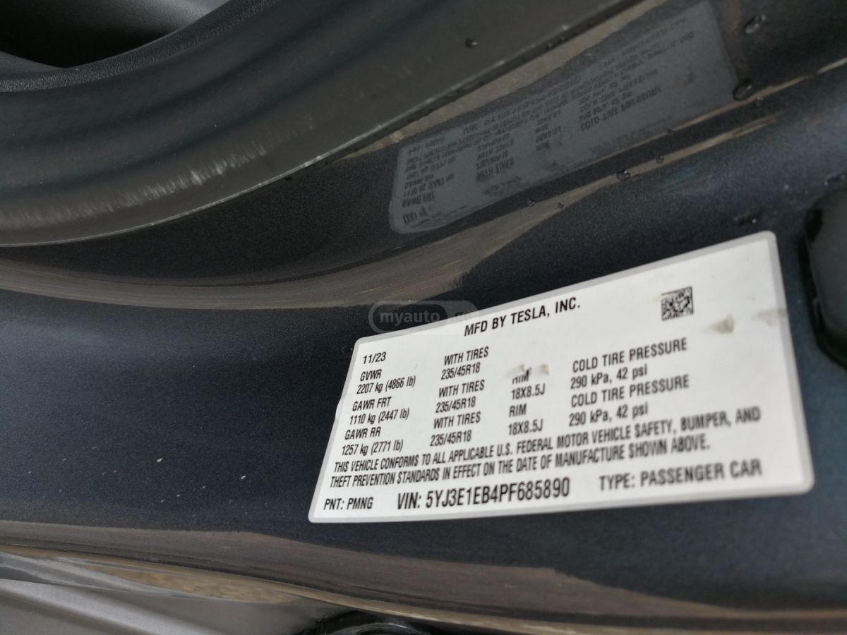 Tesla LONG RANGE DUAL MOTOR — миниатюра 14