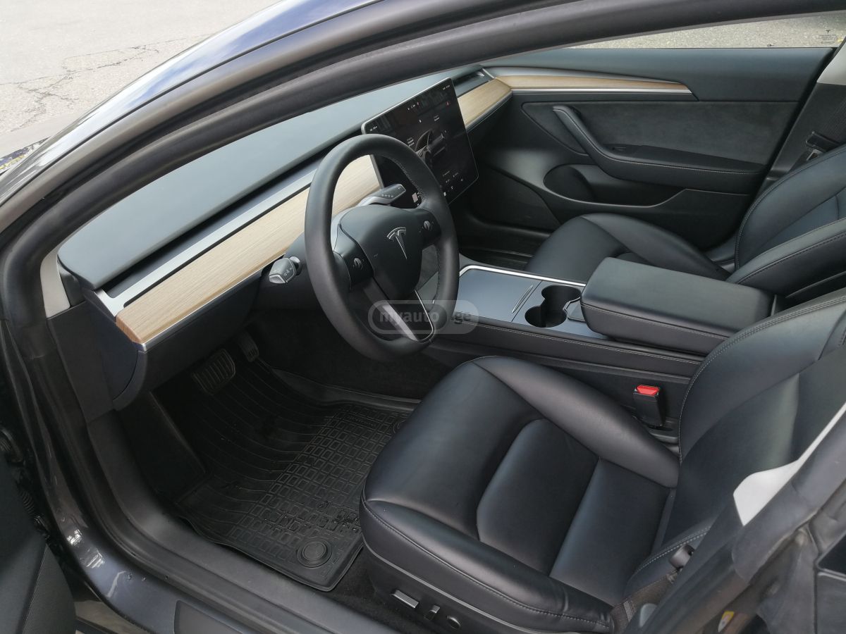 Tesla LONG RANGE DUAL MOTOR — миниатюра 9