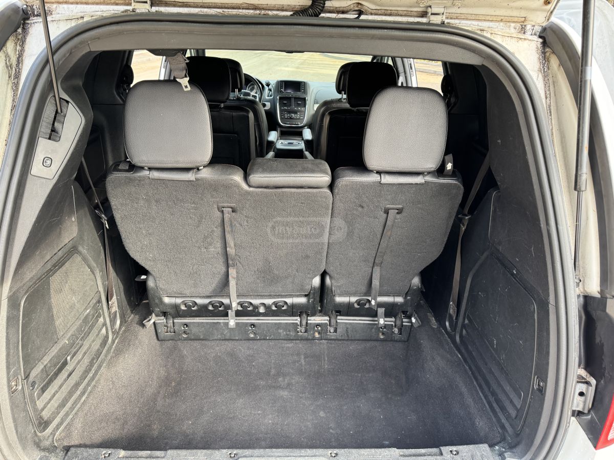Dodge Caravan - фото 10