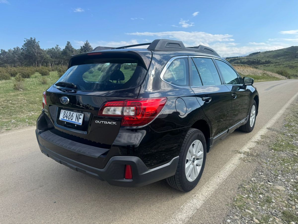 Subaru Outback - фото 4
