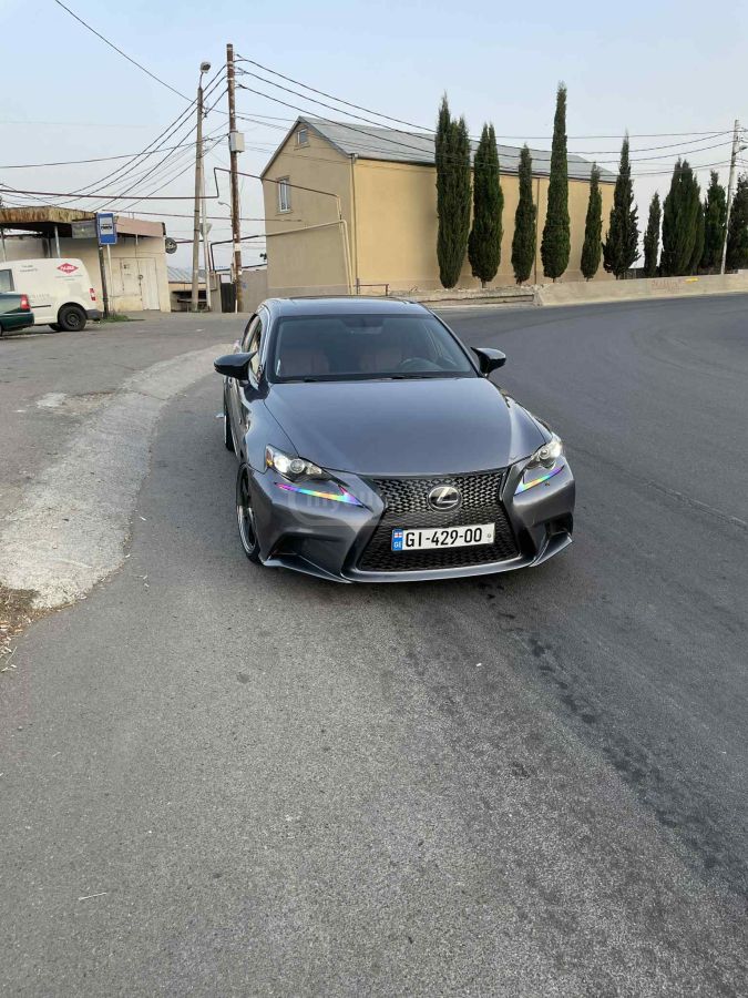 Lexus IS 350 - фото 1
