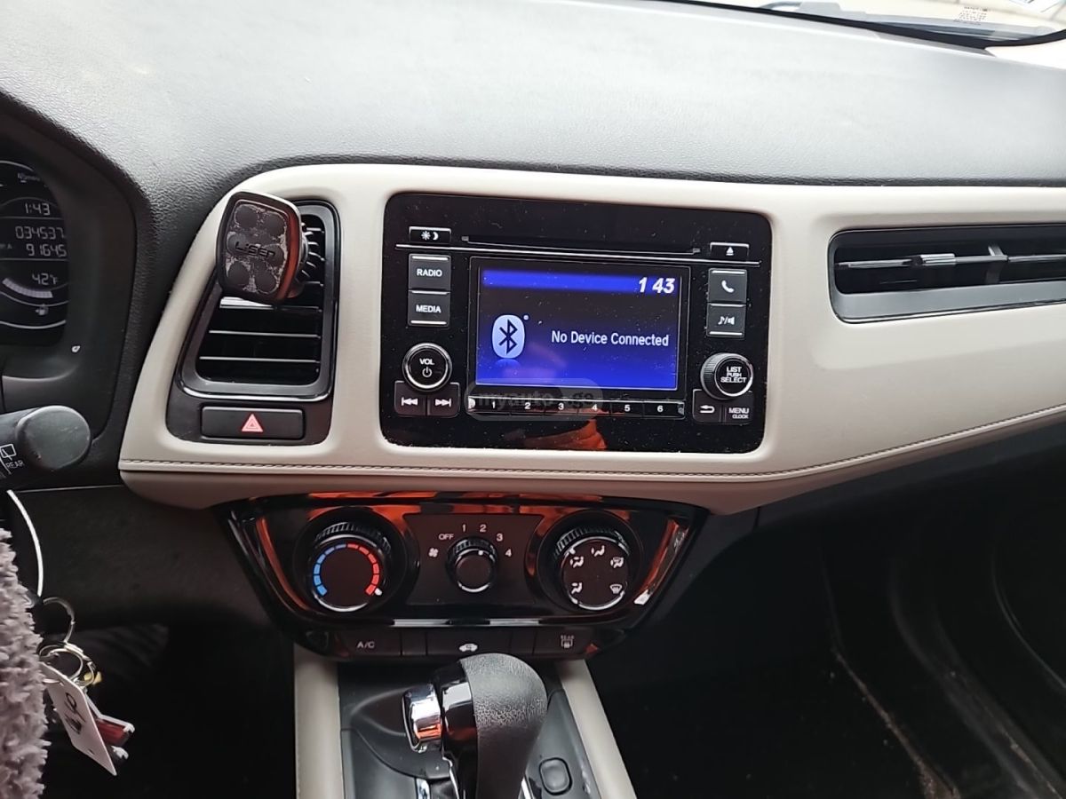 Honda HR-V - фото 8