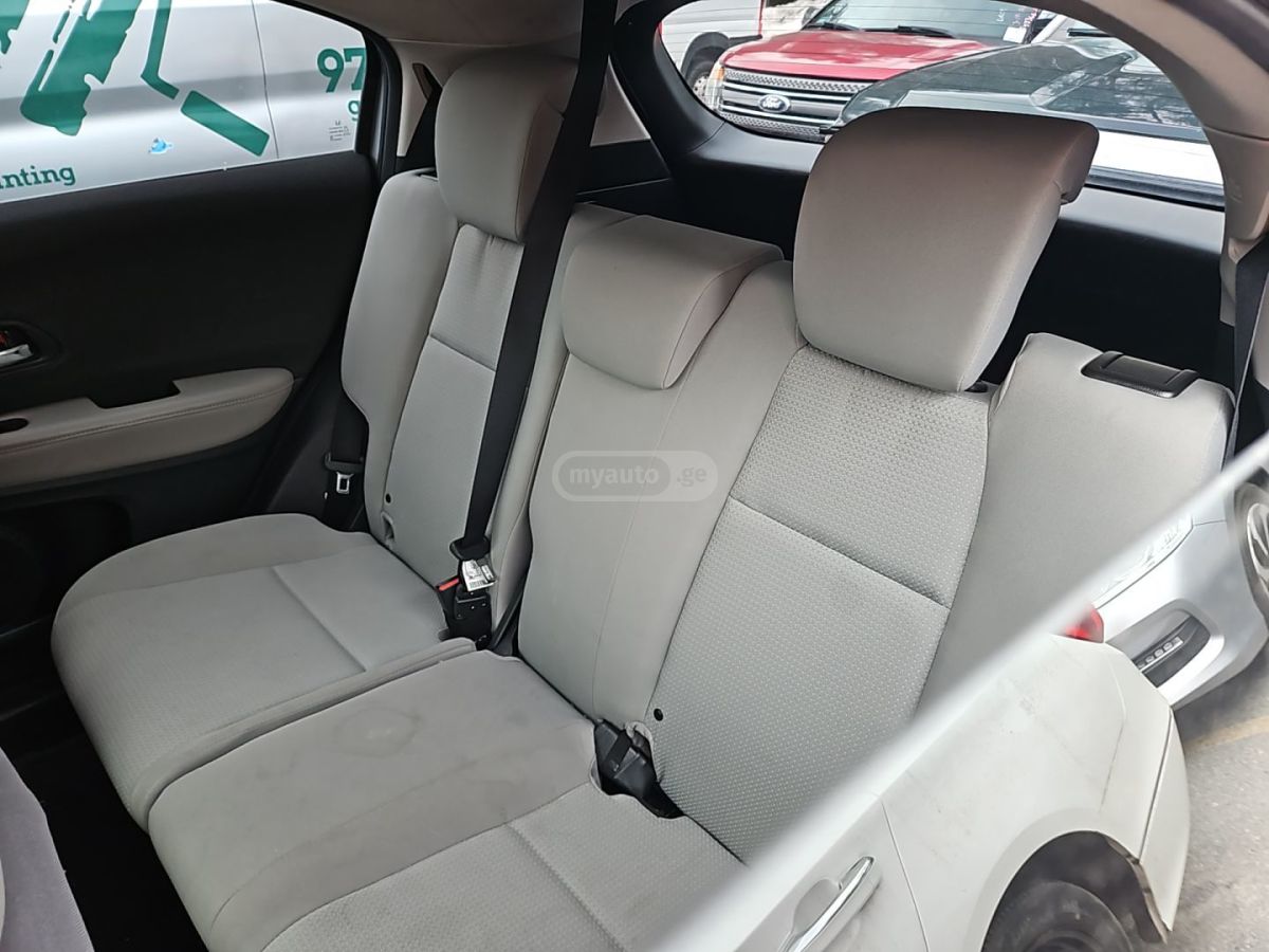 Honda HR-V - фото 9