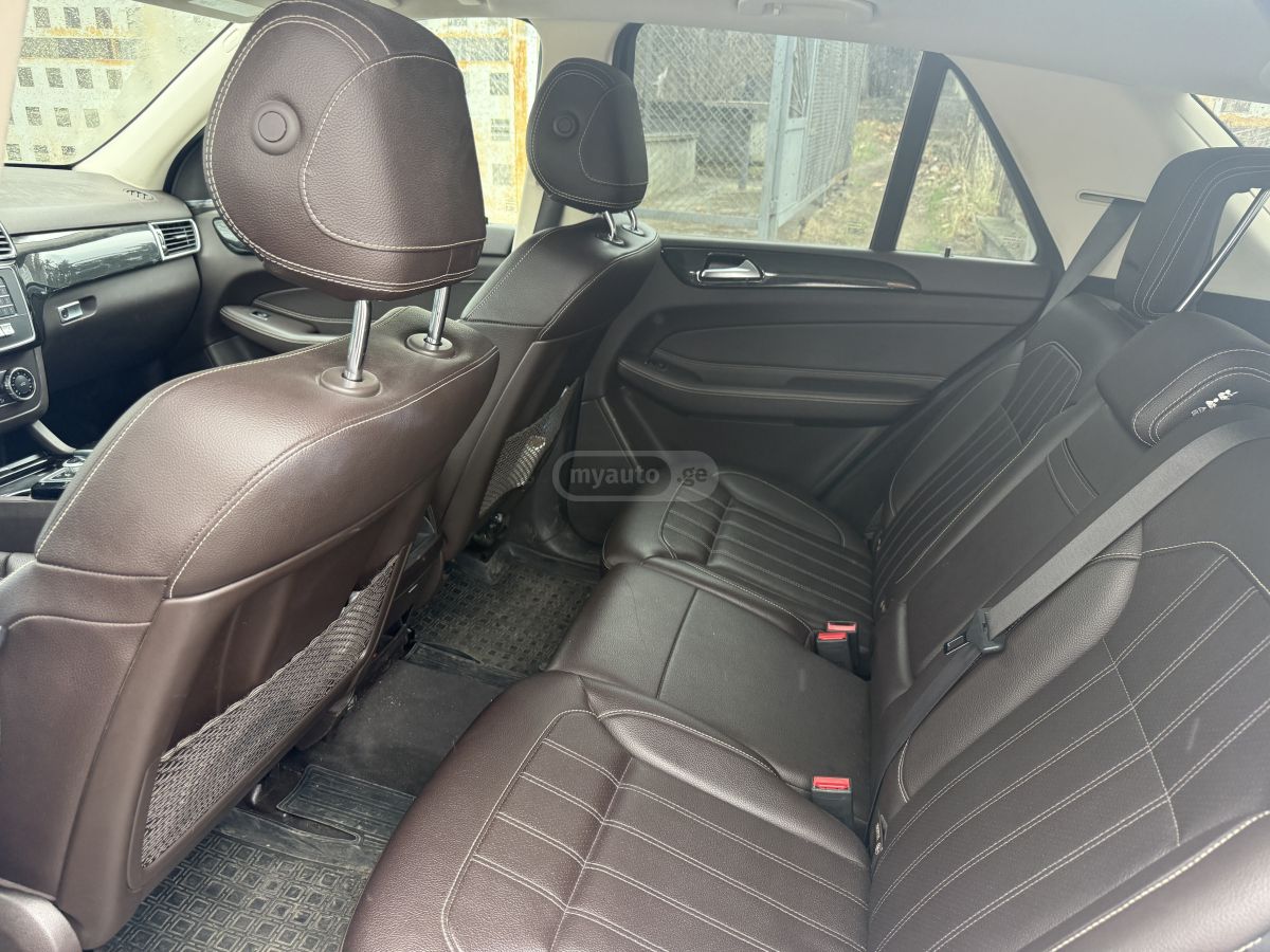 Mercedes-Benz GLE 350 - фото 7