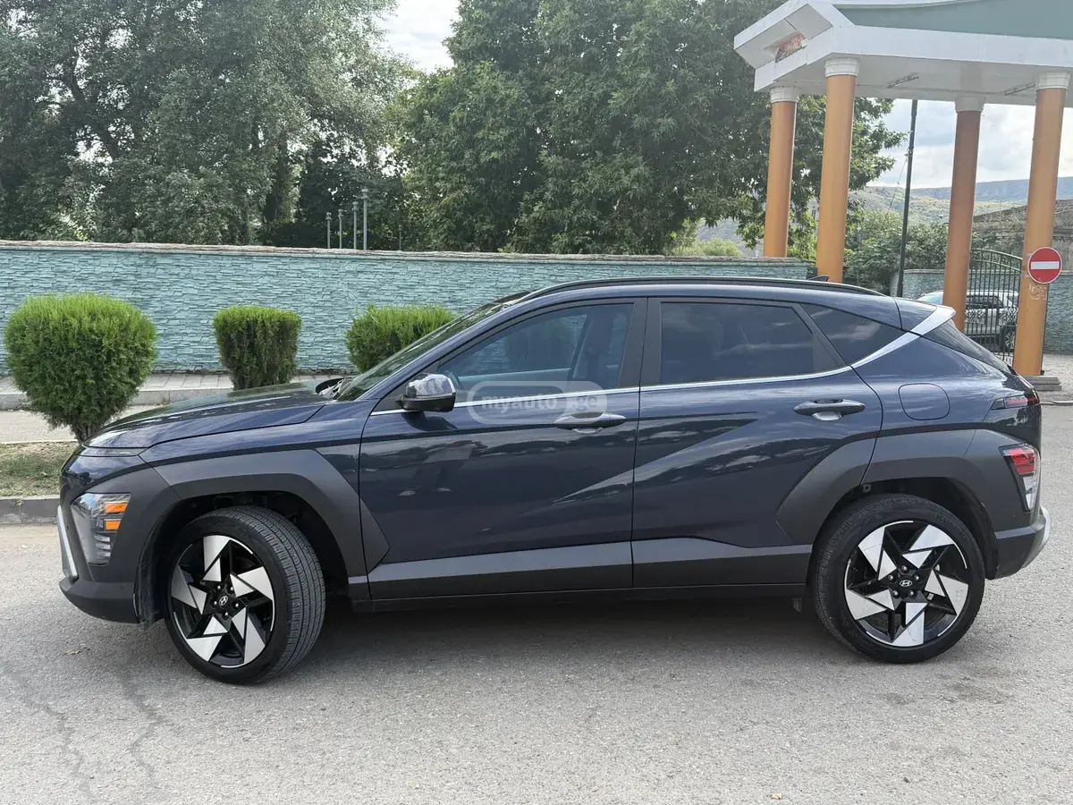 نمای دیگر Hyundai Limited 4dr All Wheel Drive 2024