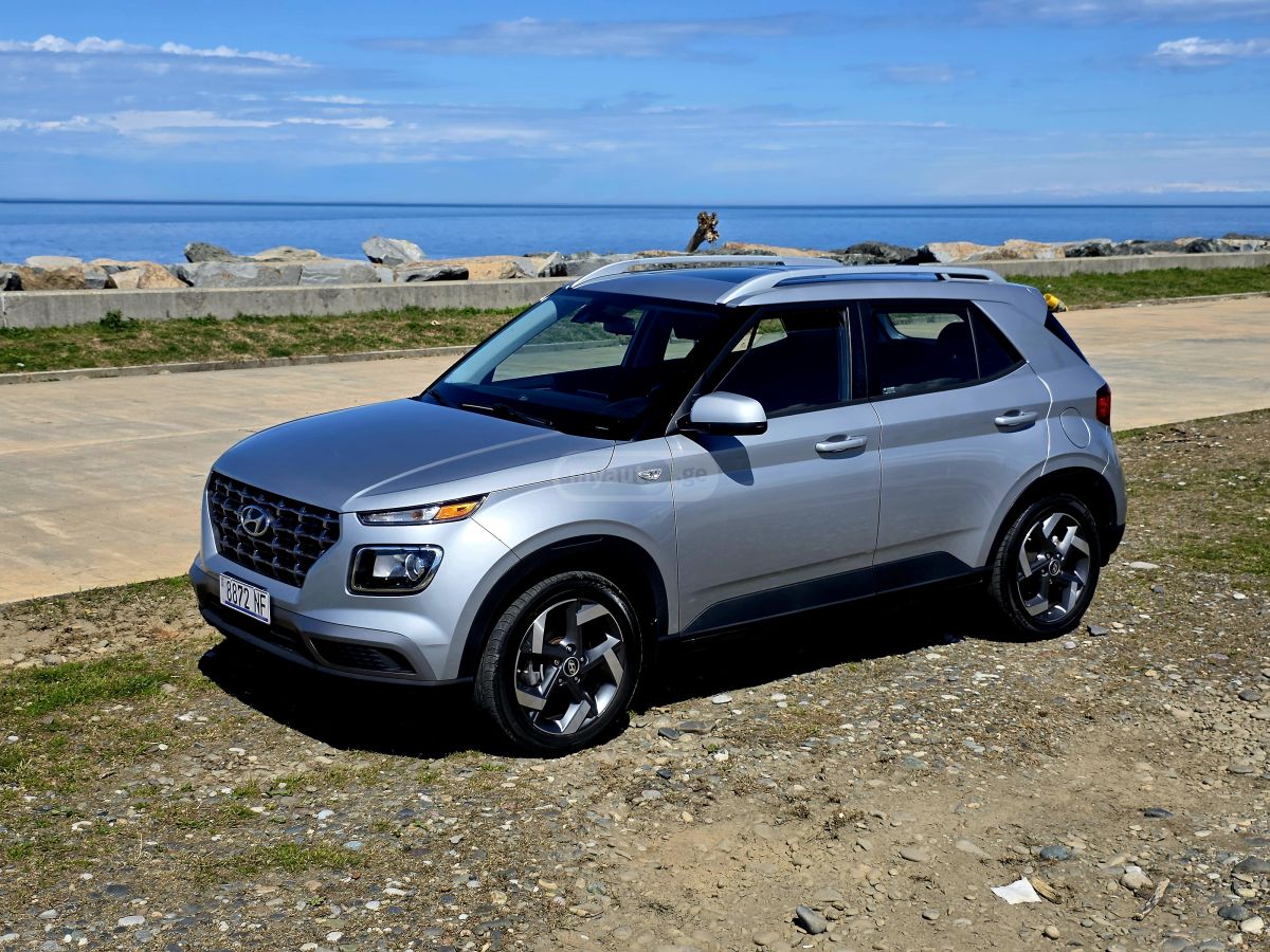 Hyundai venue - фото 6