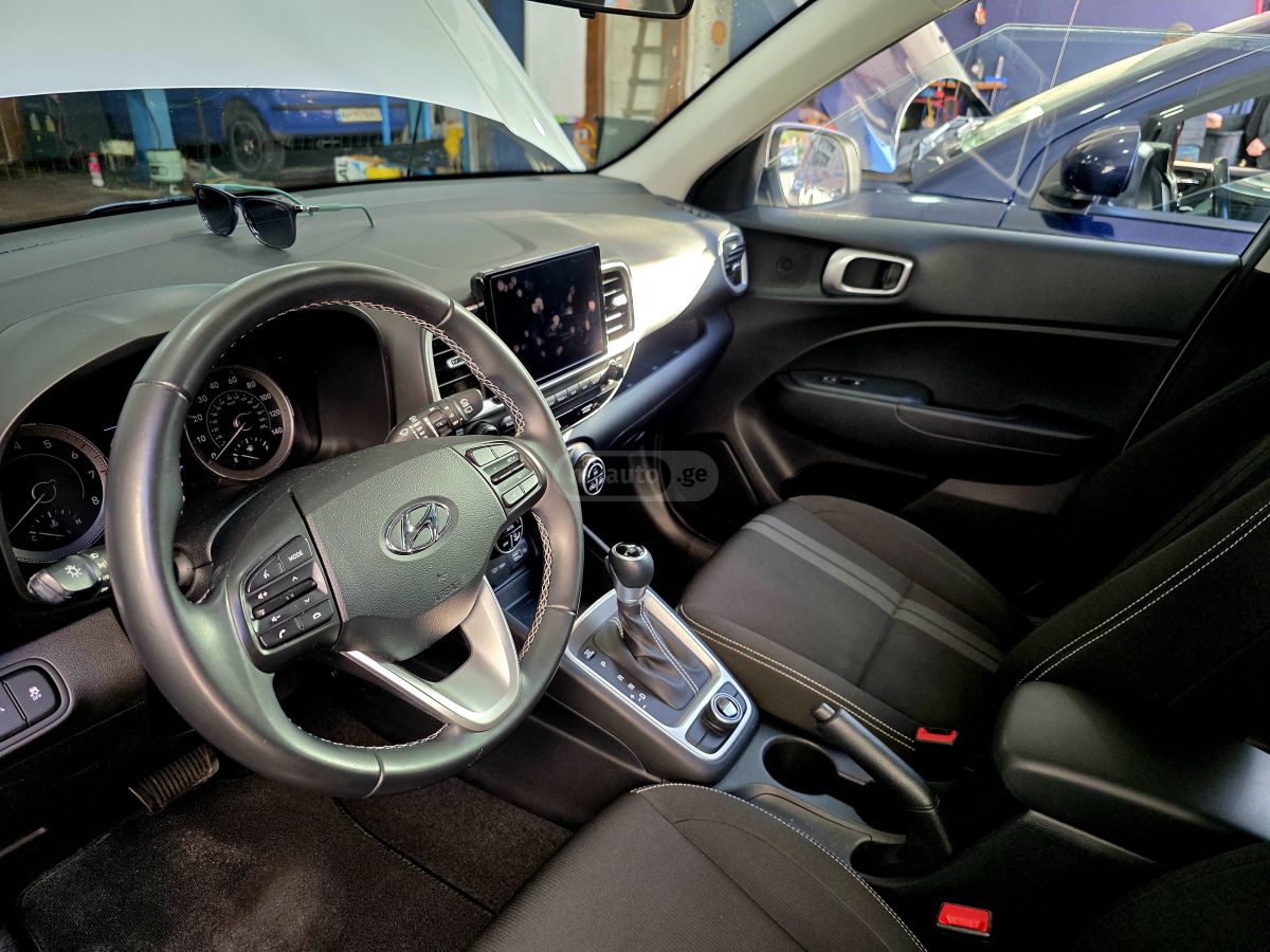 Hyundai venue - фото 8