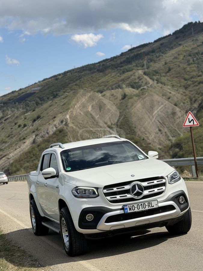 Mercedes-Benz X 350 - фото 1