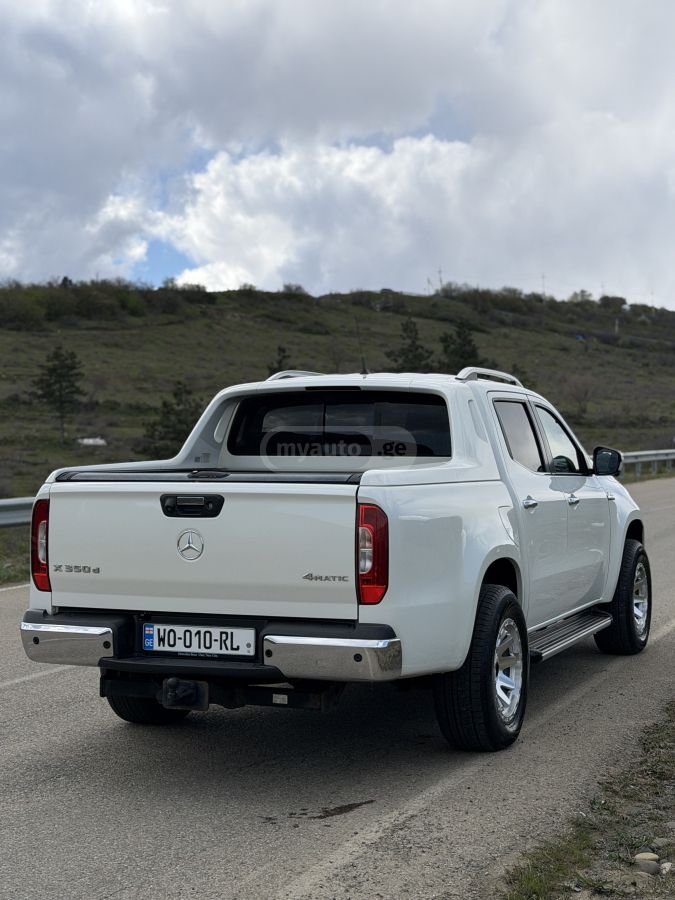 Mercedes-Benz X 350 - фото 12