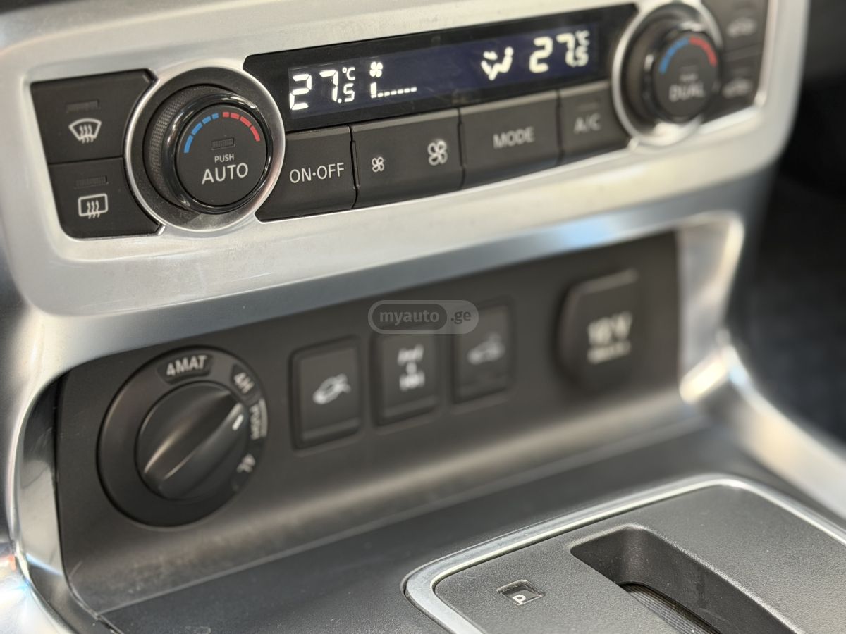 Mercedes-Benz X 350 - фото 14