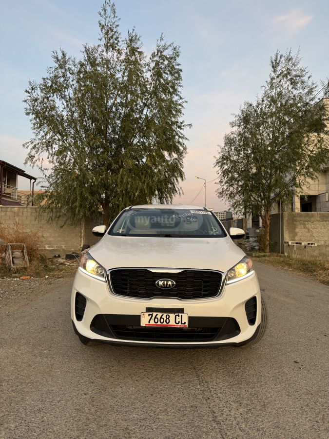 Kia Sorento - фото 1