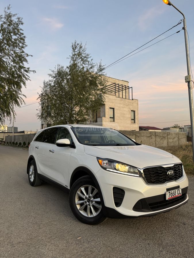 Kia Sorento - фото 2