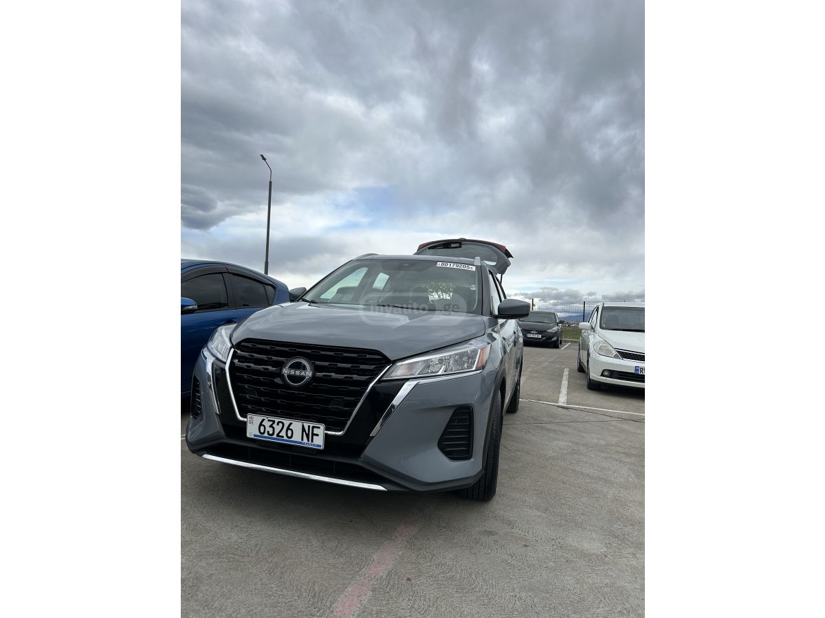 Nissan Kicks - фото 1