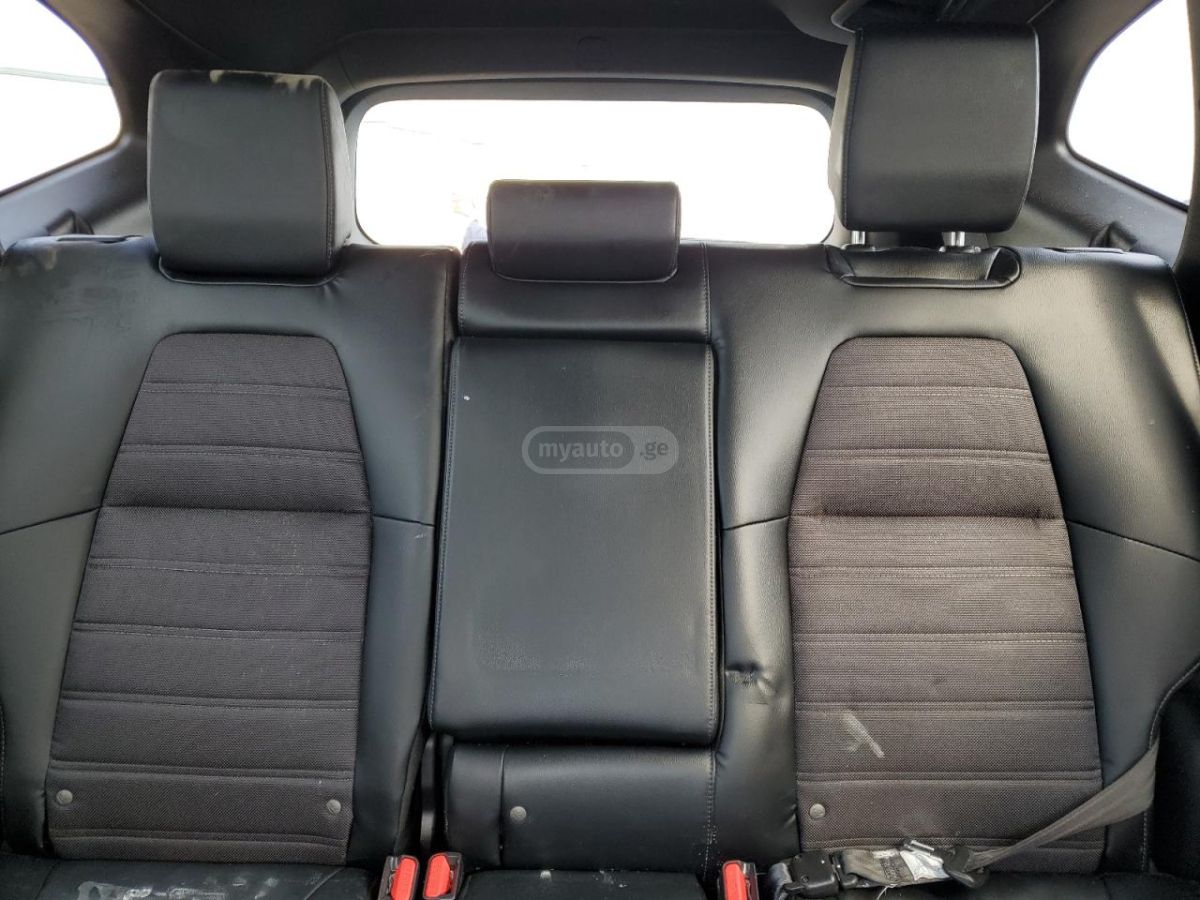 Honda CR-V - фото 10