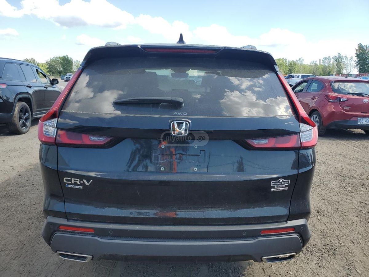 Honda CR-V - фото 6