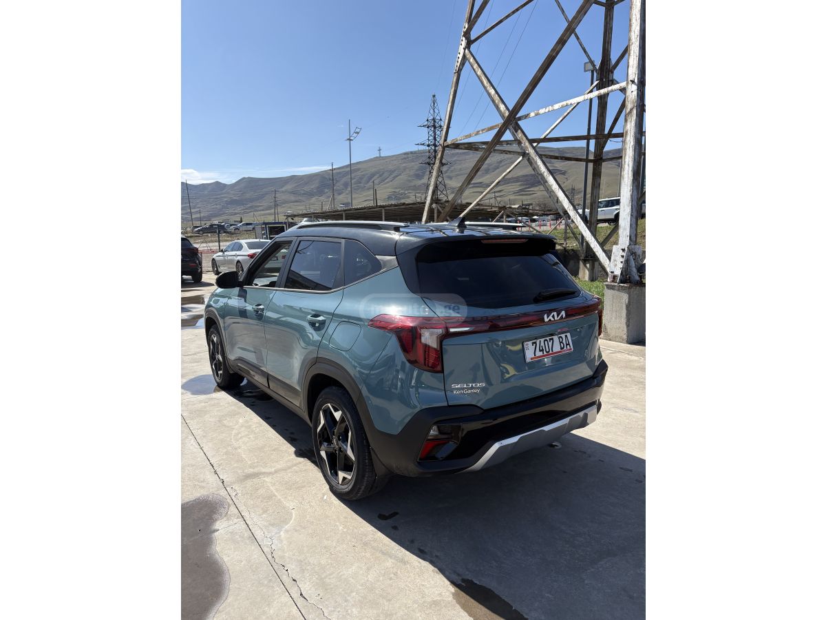Kia Seltos - фото 4