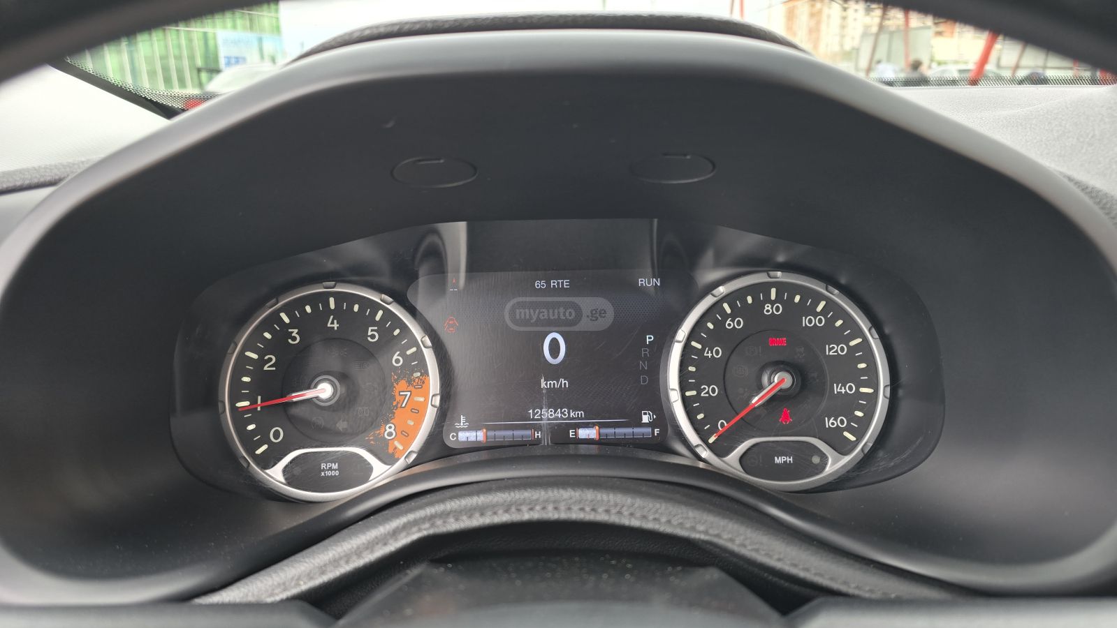 Jeep Renegade - фото 9