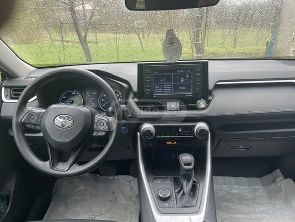 Toyota RAV 4 - фото 11